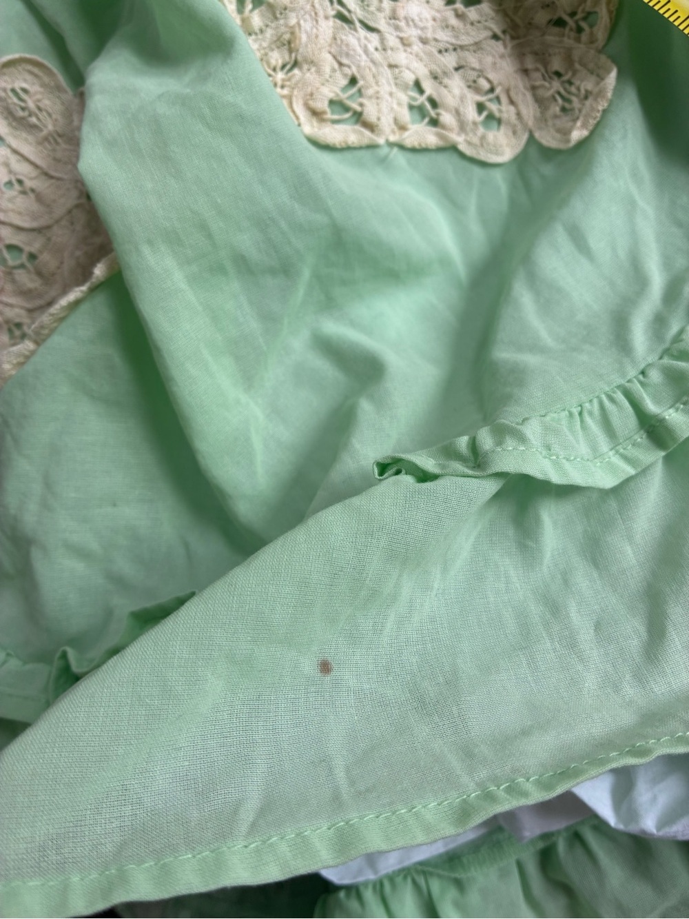 Well Dressed Wolf Dress Girls’ 5T Green Eyelet Maxi Dress with Cream Lace Accent - Picture 8 of 9